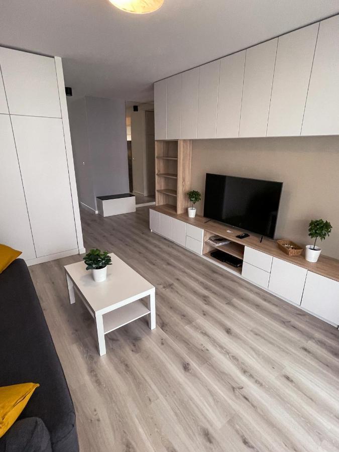 Vizja Apartments Kolska 9 Warschau Exterior foto